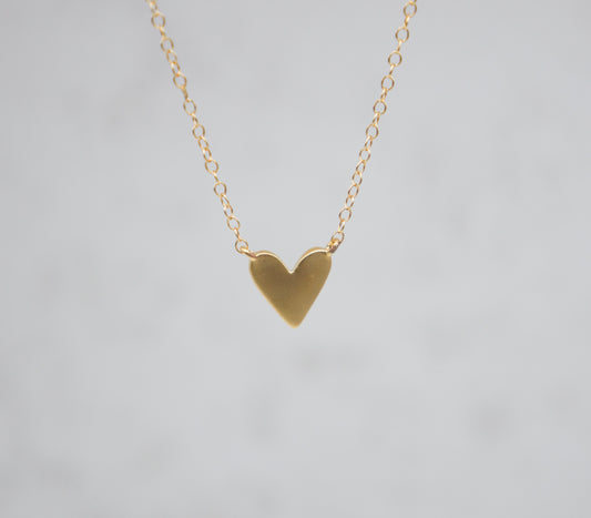 Mini heart necklace